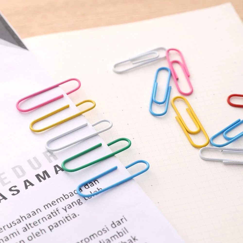 Deli 100Pcs Colored Paper Clip 33mm Box E39716